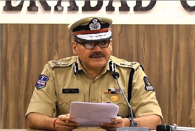 نوجوان کسی چیز کو حاصل کرنے کے جذبہ کے ساتھ زندگی میں آگے بڑھیں: انجنی کمار