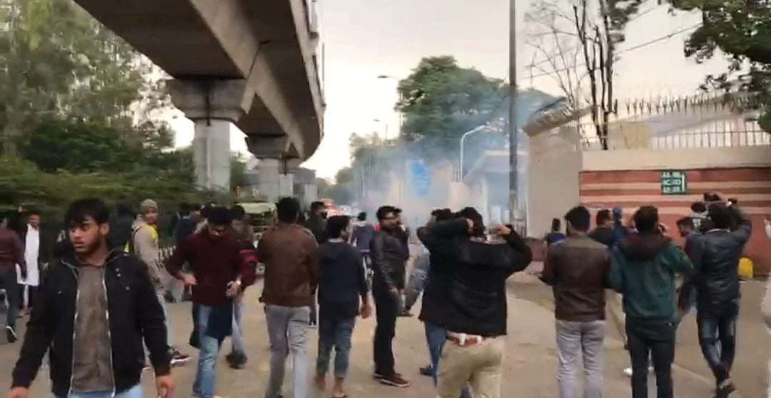شہریت ترمیمی بل: جامعہ میں  طلباء کے مظاہرے کے بعد اوکھلا میں خوف و تناؤ