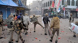 کانپور: تشدد معاملہ میں 21 ہزار سے زیادہ کے خلاف کیس درج