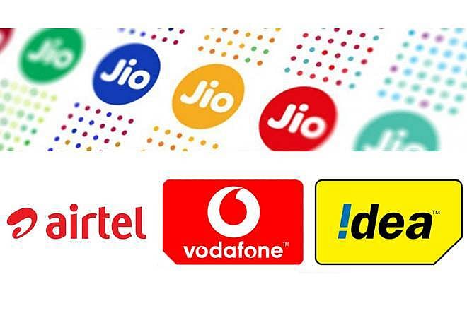 موبائل ٹیرف میں اضافہ کا اثر! بی ایس این ایل کو چھوڑ کر سبھی ٹیلی کام کمپنیوں کو صارفین نے دیا جھٹکا