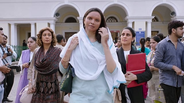 فلم ریویو... ’نہ ناک ہے، نہ کان، جھمکے کہاں لٹکاؤں گی‘، اپنی پہچان دوبارہ حاصل کرنے کی جدوجہد ہے ’چھپاک‘