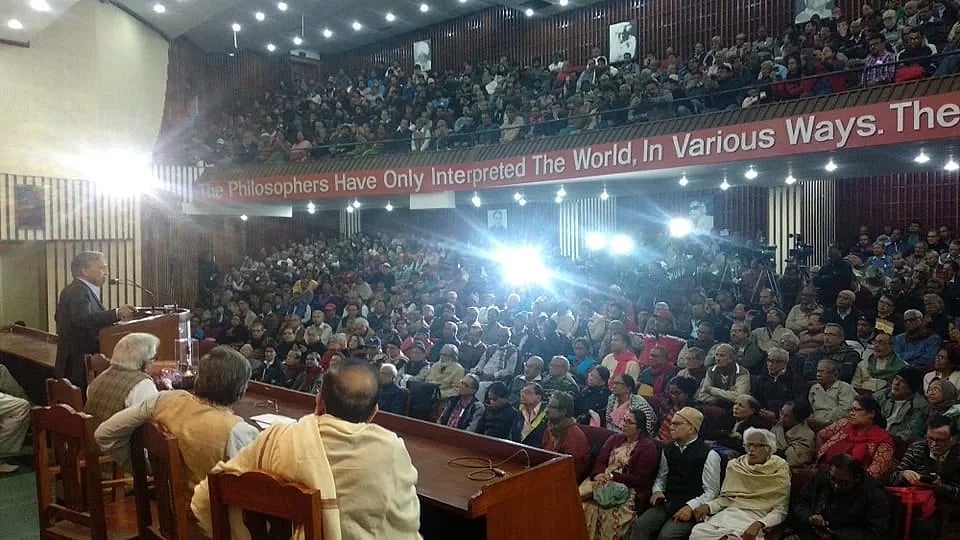 370 نہیں جموں و کشمیر کی شناخت چھینی گئی ہے: یوسف تاریگامی