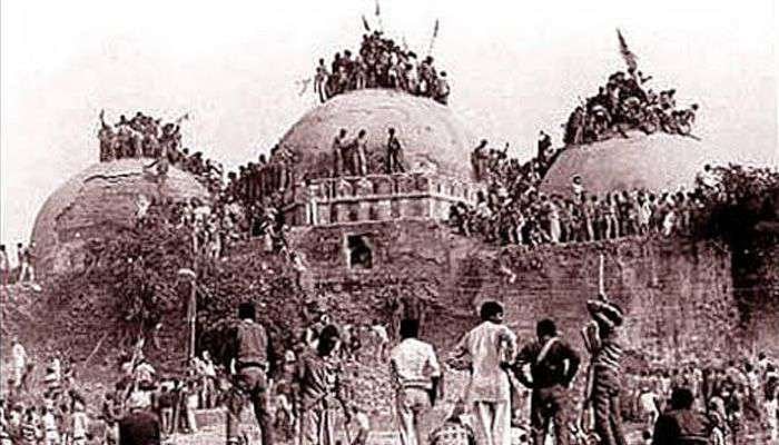بابری مسجد کا ملبہ کس کا ہے اور کسے مل سکتا ہے؟