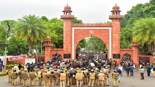 تصویر سوشل میڈیا