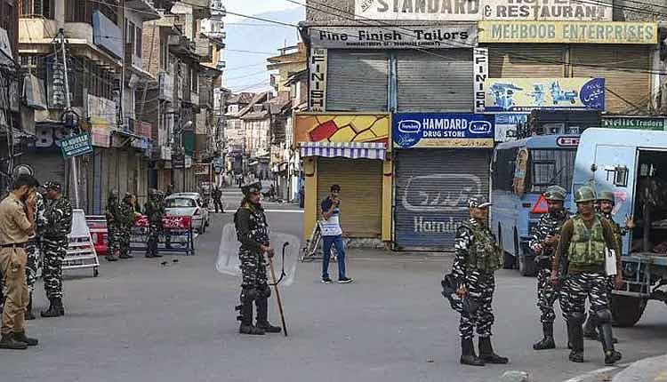 کشمیر: صرف BSNL کی ایس ایم ایس سروس بحال، نجی کمپنیوں کے صارفین میں غصے کی لہر