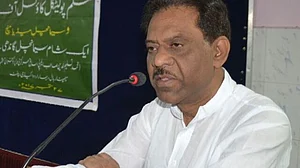 گزشتہ چھ ماہ کے دوران ملک کو توڑنے والے قوانین پاس کرائے گئے: تسلیم رحمانی