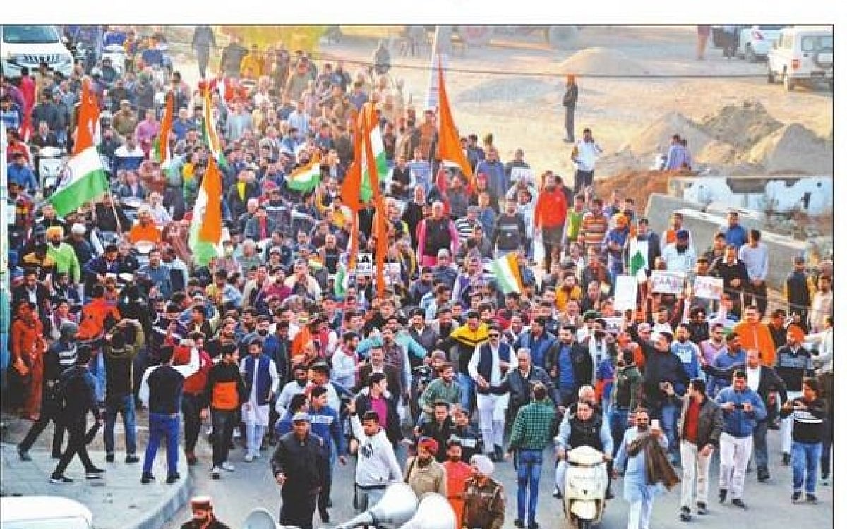 پنجاب کی خواتین نے اپنے ’خون‘ سے شہریت قانون کے خلاف لکھا ’عہد نامہ‘