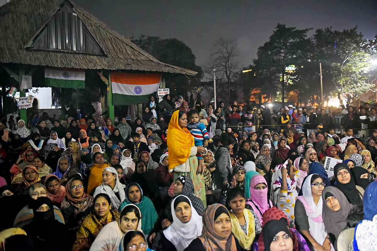 مغربی بنگال کے کولکاتا واقع پارک سرکس میدان میں بھی شاہین باغ کی طرز پر خواتین کا مظاہرہ