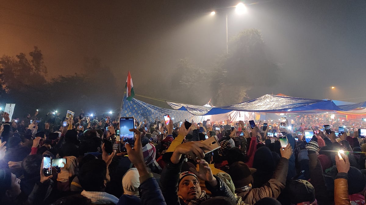 تصویر سوشل میڈیا