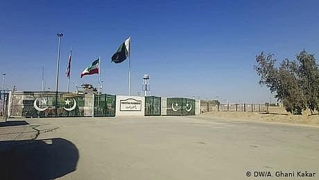 کورونا وائرس: شیعہ زائرین کو ایران جانے سے روک دیا گیا