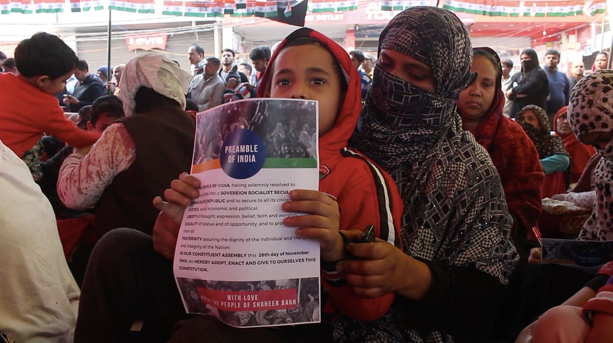 شاہین باغ: سی اے اے کی حمایت کرنے والے 311 ارکان پارلیمنٹ کے نام مظاہرین کے پیغامات