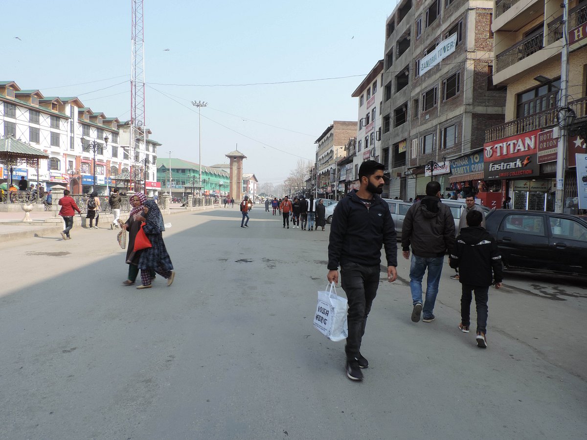 ’عزت نفس کے عوض قرض نہیں لیا‘ کشمیری تاجر کمیونٹی کا بینکوں پر ہراسانی کا الزام