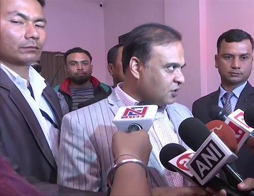 آسام: بی جے پی حکومت نے 614 مدرسوں کو اسکول میں بدلنے کا کیا فیصلہ