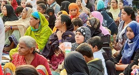 شاہین باغ کی خاتون مظاہرین پرعزم، کہا ’’ہم فائرنگ سے ڈر کر بھاگنے والی نہیں‘‘