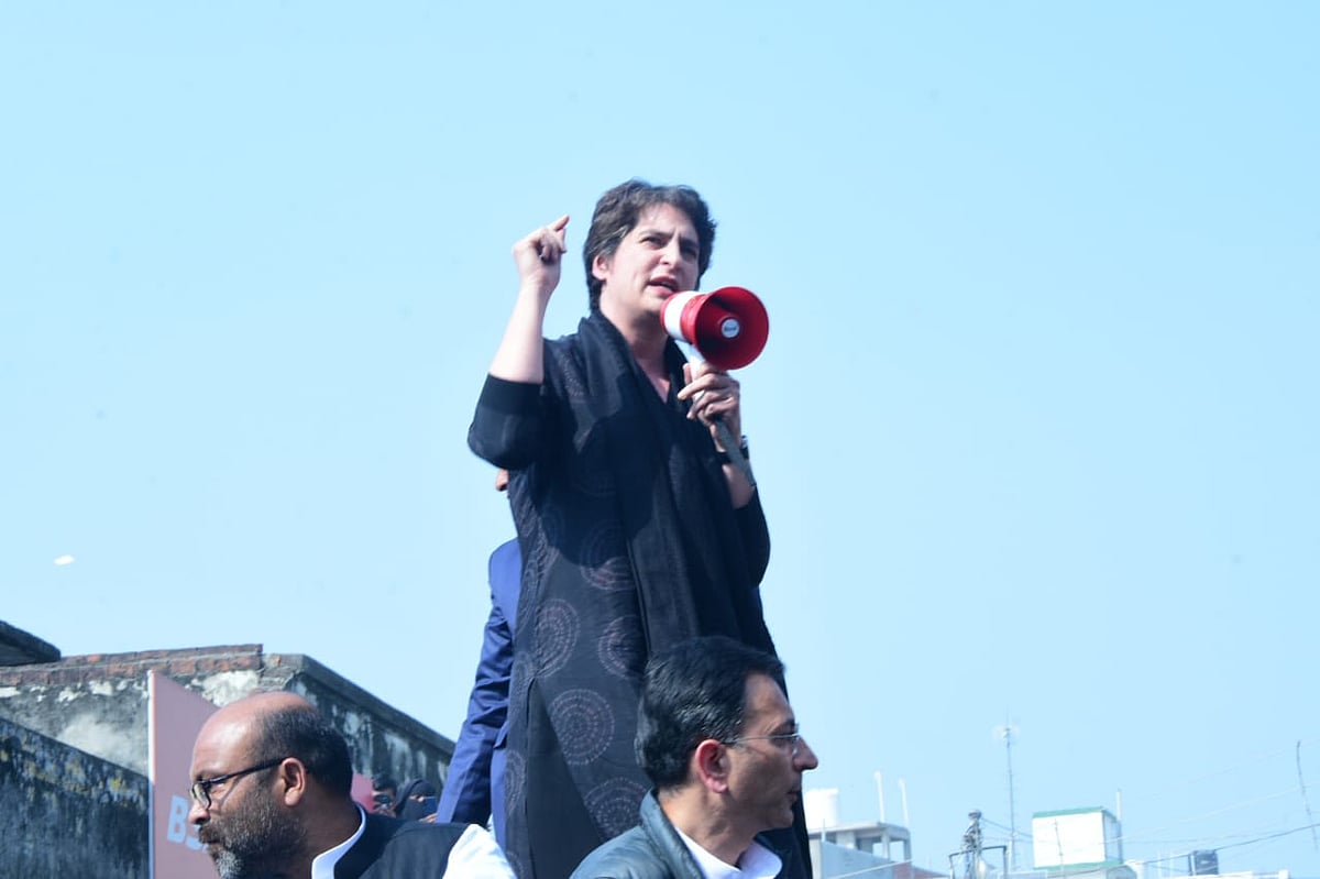 سی اے اے: زخمی تحریک کاروں کی لڑائی کانگریس لڑے گی، پرینکا گاندھی