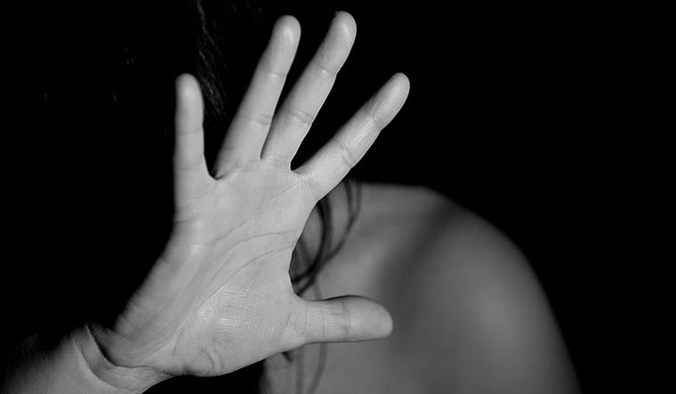 مندر میں آشیرواد لینے گئی خاتون کے ساتھ جنسی زیادتی
