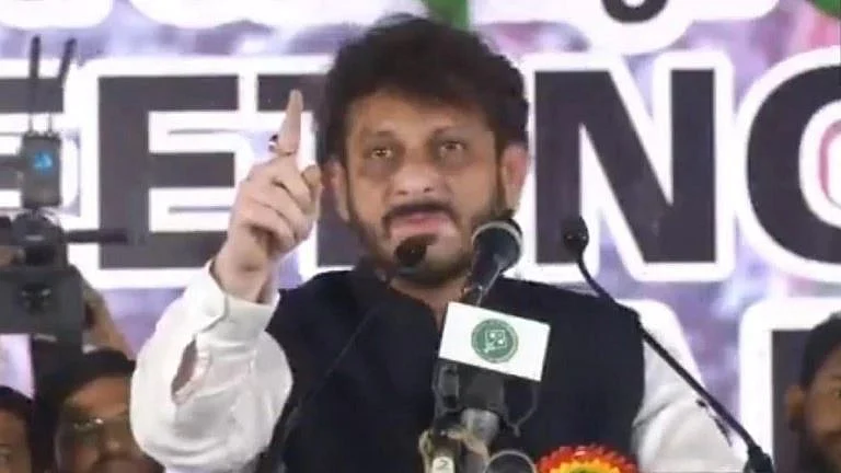 وارث پٹھان