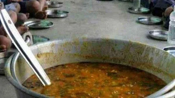 علامتی تصویر، سوشل میڈیا
