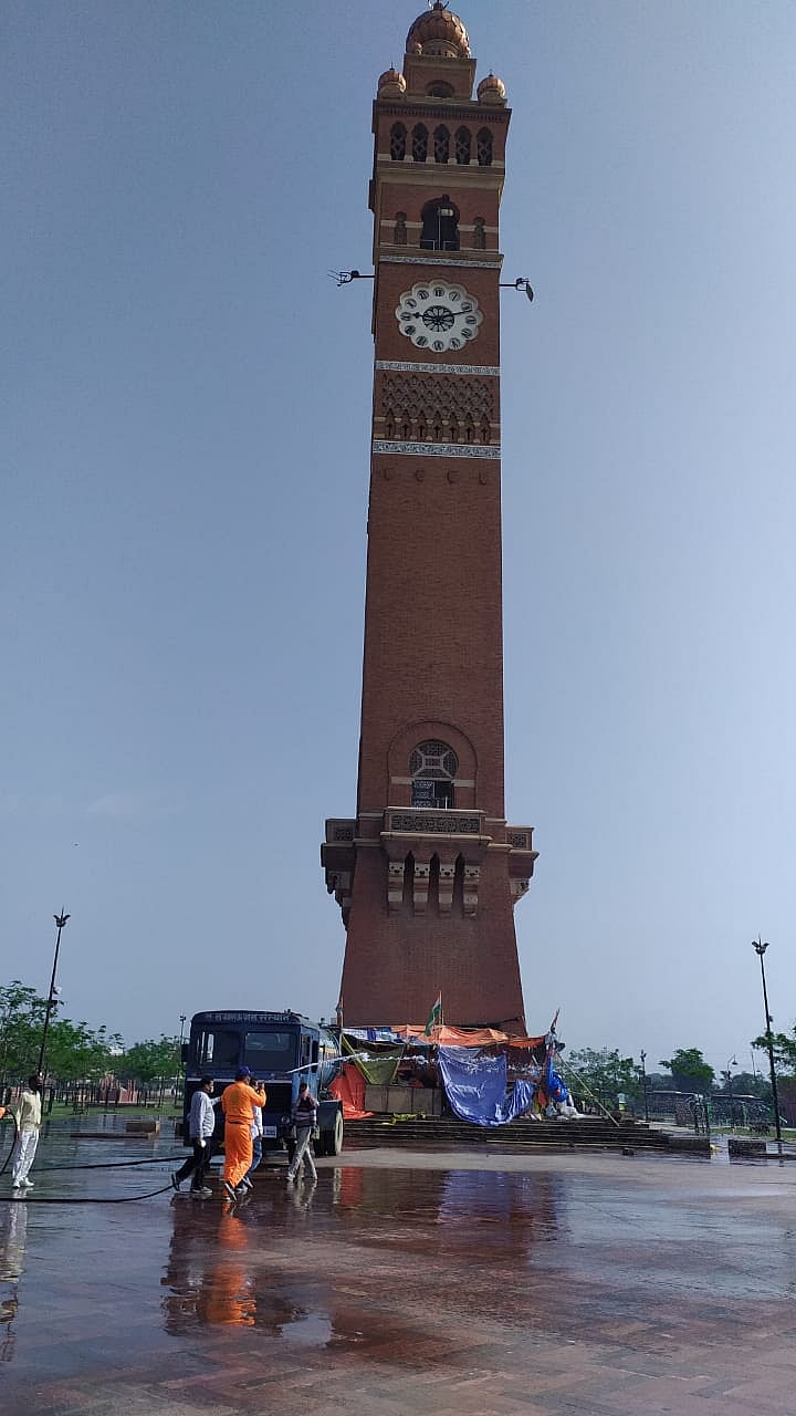 مولانا کلب صادق کی اپیل پر ’گھنٹہ گھر‘ کا مظاہرہ ختم 