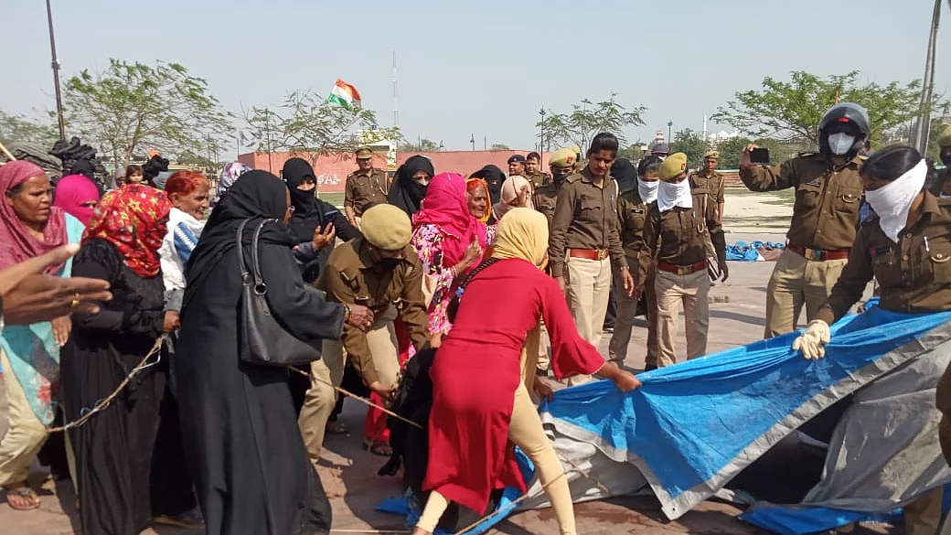 تصویر سوشل میڈیا