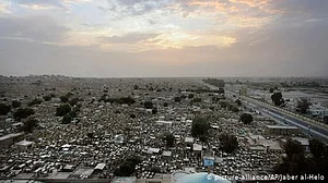 کورونا وائرس: کوئی قبر کی جگہ دینے کے لیے بھی تیار نہیں!