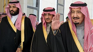 سعودی عرب میں تختہ پلٹ کی کوشش! شاہی خاندان کے تین ارکان زیرِ حراست