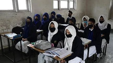 تصویر سوشل میڈیا