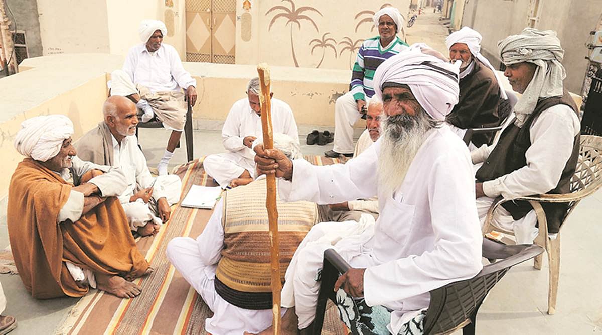 کورونا وائرس: سرسہ میں حقہ اور تاش کھیلنے پر پابندی عائد