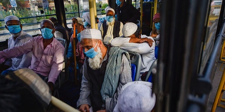 عالمی وباء پر فِرقہ پرستی حاوی... نواب علی اختر