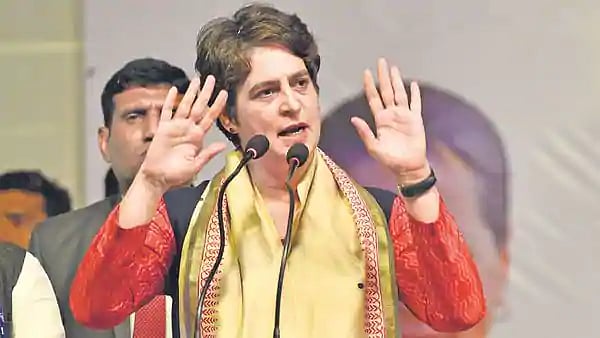 یوپی حکومت، ’کورونا ٹیسٹنگ‘ کے اعداد و شمار چھپانے کے سنگین نتائج ہوں گے: پرینکا گاندھی