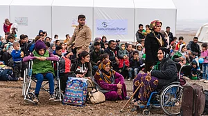 کورونا کا قہر اور بے گھر لوگوں سے چشم پوشی... نواب علی اختر