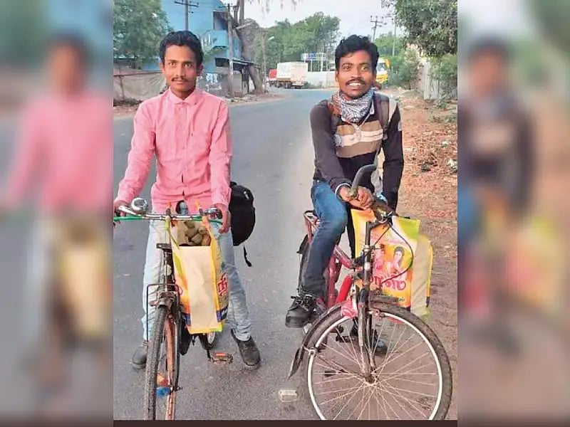 مہاجر مزدوروں نے 1200 کلومیٹر سائیکل چلائی، اے پی میں پکڑ لئے گئے