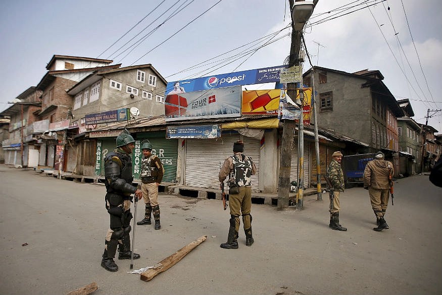 کشمیر: ’ریڈ زون‘ علاقوں میں ڈرونز کے ذریعے مانیٹرنگ کا عمل تیز
