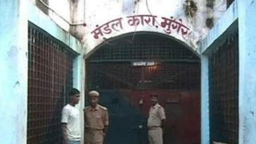 کورونا کے تعلق سے جھوٹی خبر شائع کرنے کے الزام میں صحافی کو جیل