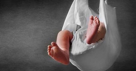 حیدر آباد: کورونا متاثرہ خاتون نے جڑواں لڑکیوں کو دیا جنم، سبھی کی حالت مستحکم