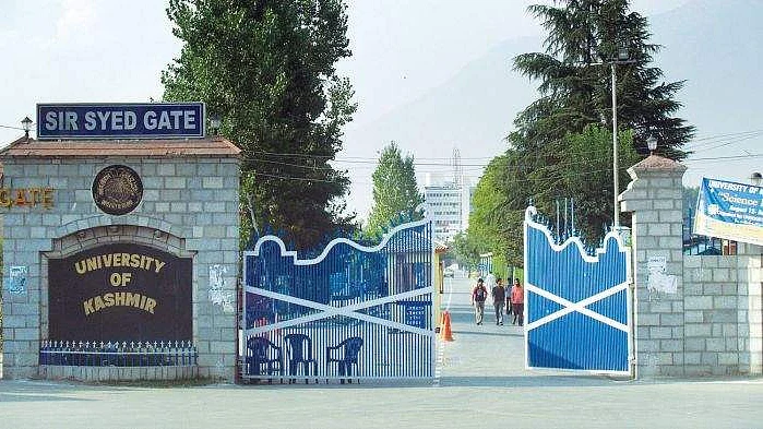 تصویر سوشل میڈیا