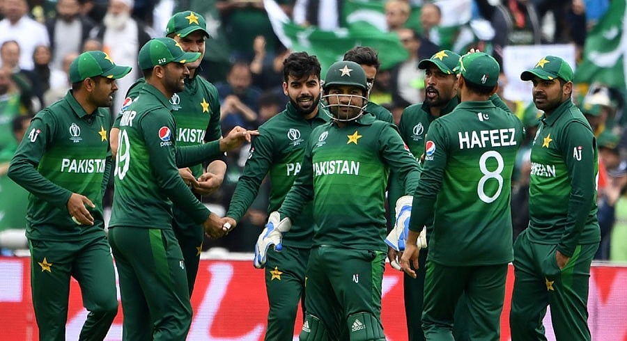 پاکستان کے 10 میں سے 6 مثبت کرکٹرز کا ٹیسٹ اب منفی