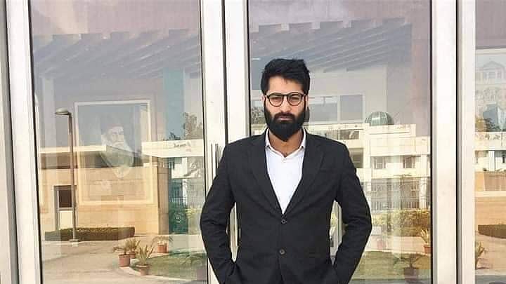 تصویر سوشل میڈیا