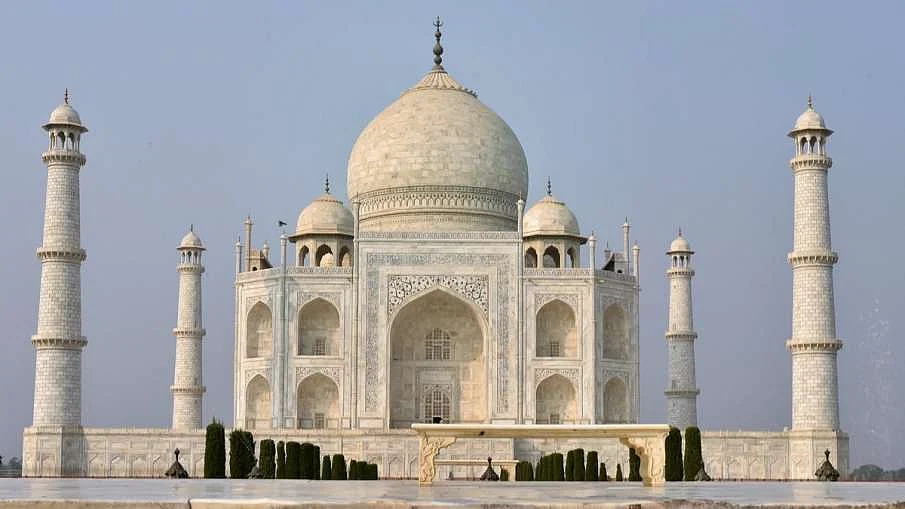یر سوشل میڈیا