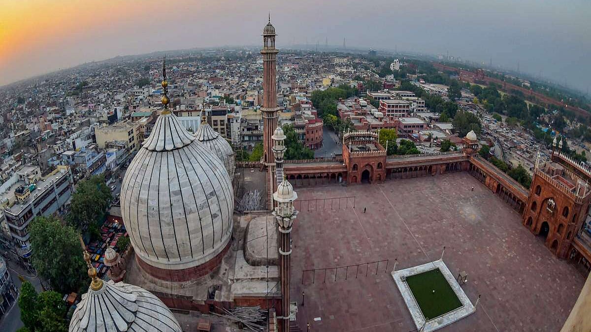 تصویر سوشل میڈیا