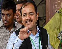 مسلم مریضوں کو دہشت گرد کہنے والی ڈاکٹر آرتی کو گرفتار کیا جائے: دانش علی