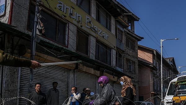 تصویر سوشل میڈیا