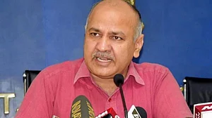 دہلی حکومت کے تحت یونیورسٹیوں کے تمام امتحانات منسوخ