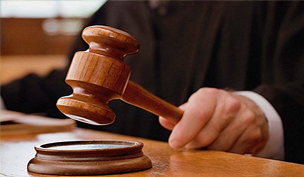 ’11 سال سے تاریخ پر تاریخ، میں تھک گئی ہوں‘، 71 سالہ ضعیفہ کو عدالت نے سنائی 1 دن قید کی سزا