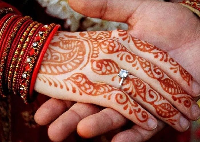 مرضی کی شادی کی خواہش، والدین نے بچی کا سر مونڈ دیا
