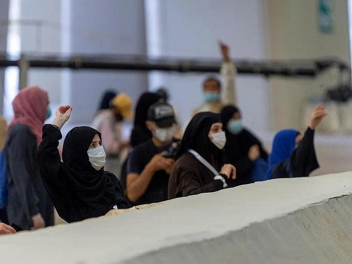 مناسکِ حج کا پانچواں دن: حجاجِ کرام تینوں جمرات کی رمی جاری رکھیں گے