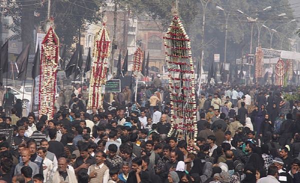 بہار: گوپال گنج میں ہائی ٹینشن تار کی زد میں آیا محرم جلوس، 11 افراد جھلسے، 4 کی حالت سنگین