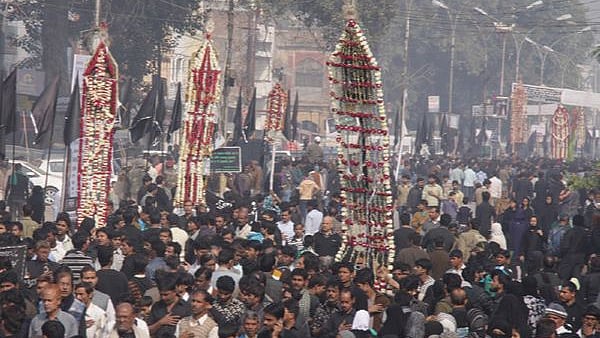 جلوس محرم، فائل تصویر
