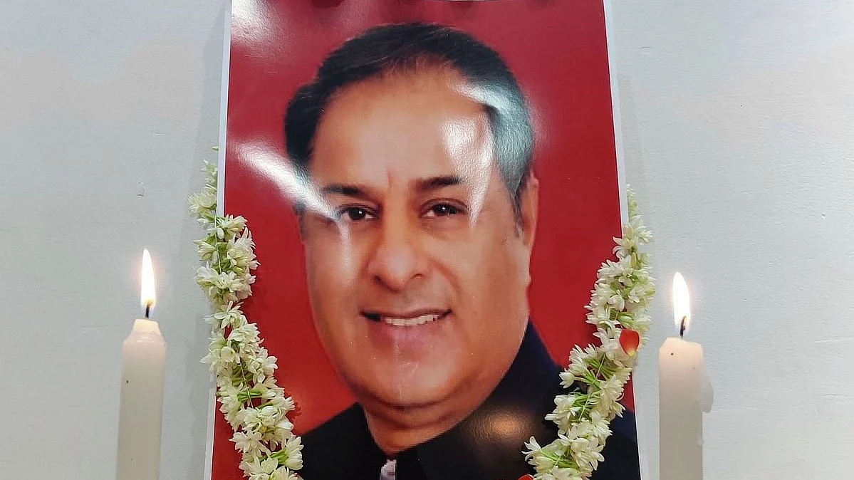 ایک ٹی وی چینل پر بحث کے دوان راجیو تیاگی کو دل کا دورہ پڑا اور ان کی جان چلی گئی