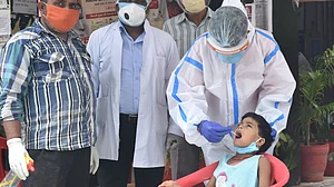 ملک میں کورونا وائرس کے تقریباً 70 ہزار نئے کیسز، متاثرین کی تعداد 28 لاکھ سے تجاوز